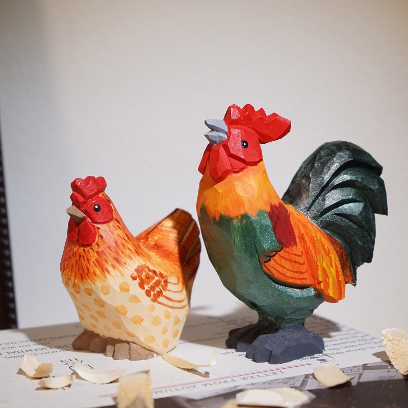 Farmyard Rooster and Hen Handm - Home Office Freelancer recension och pris