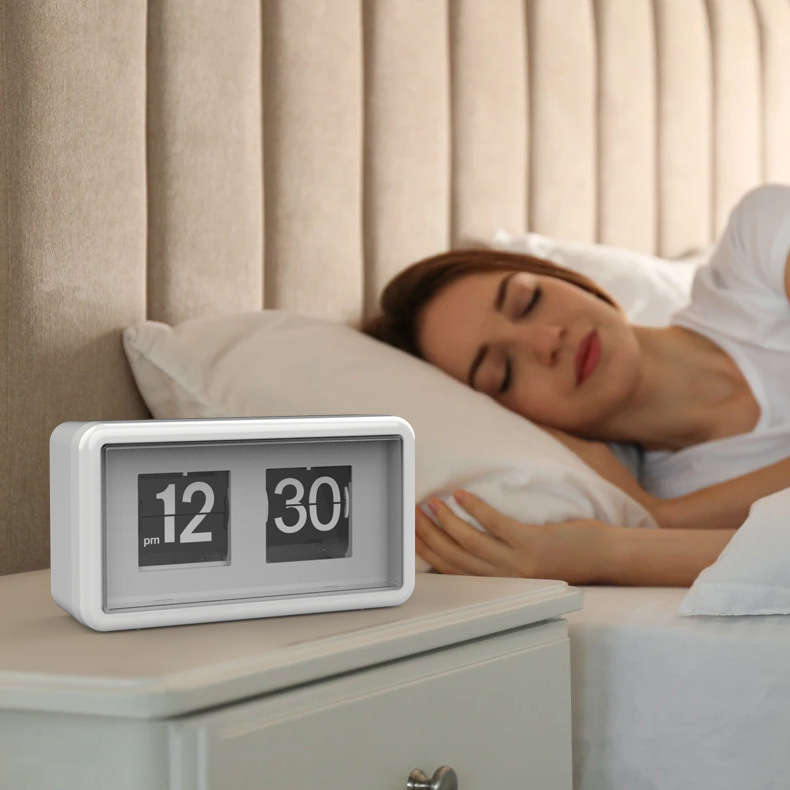Auto Flip Alarm Clock Time Dis - Led Desk Clock recension och pris