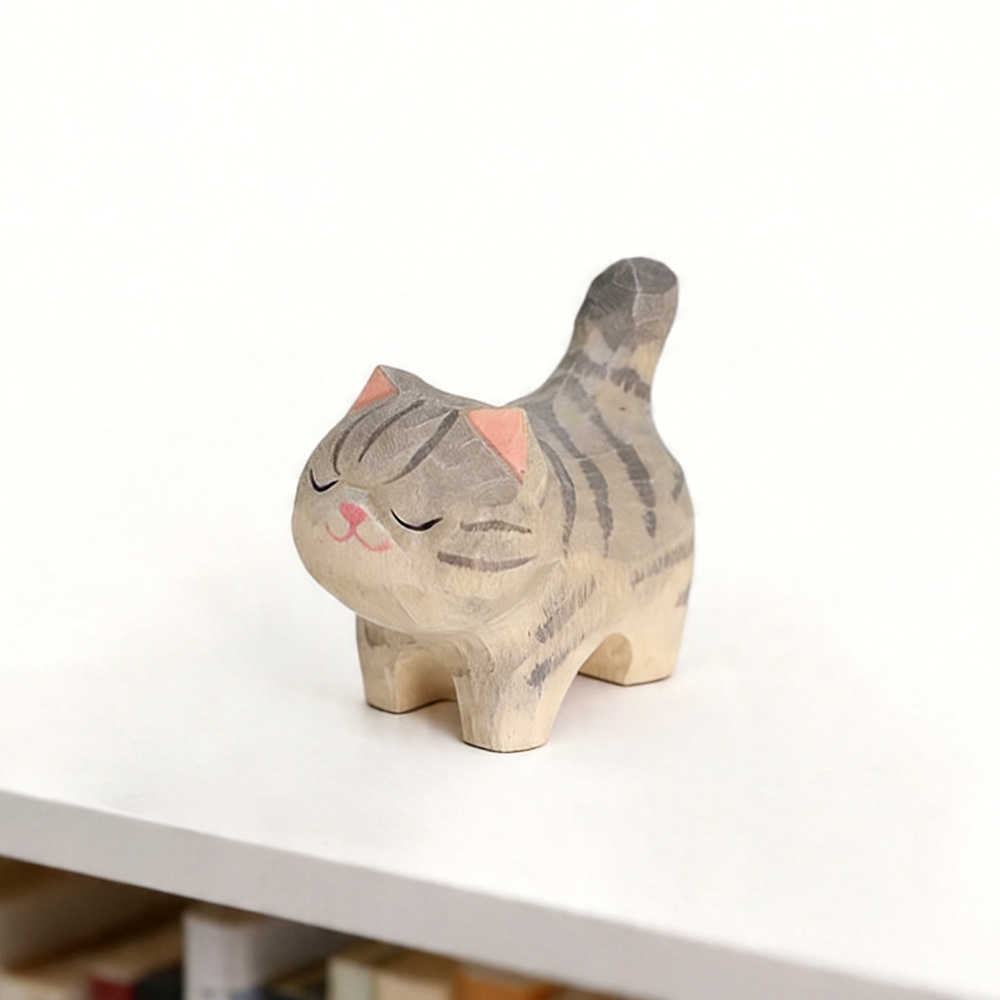 Cute Golden Gradient Cat Figur - Home Office Freelancer recension och pris